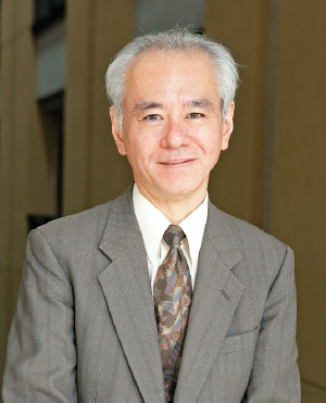 写真／システム科学技術学部学部長　松本真一