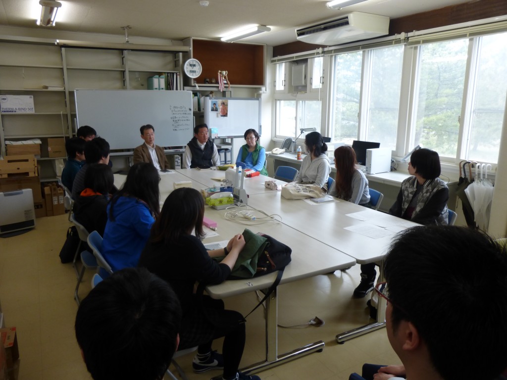 新3年生がやってきました!(4月14日火曜午後) | 政策・経営マネジメントプロジェクト