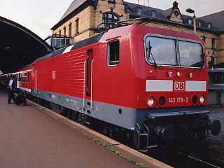 de2-8