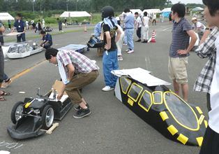 レーススタート直前グリッドの様子