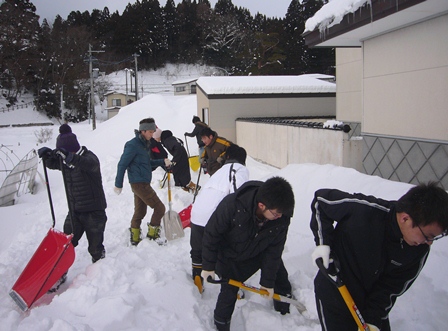 由利本荘市･赤田地区での除雪作業